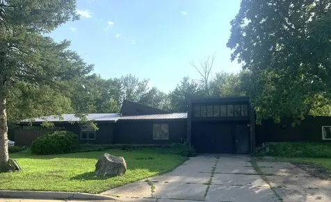 305 6th Street NW Adams MN 55909