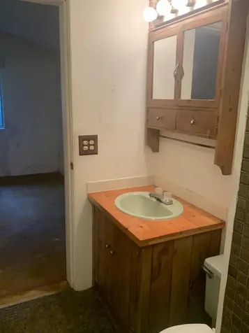 305 6th Street NW Adams MN 55909