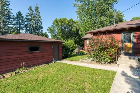 210 Walnut Avenue Madison Lake MN 56063