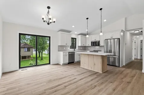 10717 Lincoln Street NE Blaine MN 55434