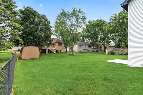 10717 Lincoln Street NE Blaine MN 55434