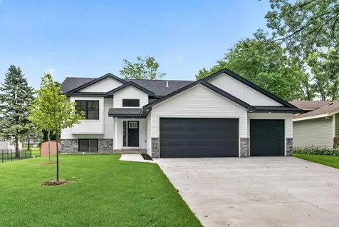 10717 Lincoln Street NE Blaine MN 55434