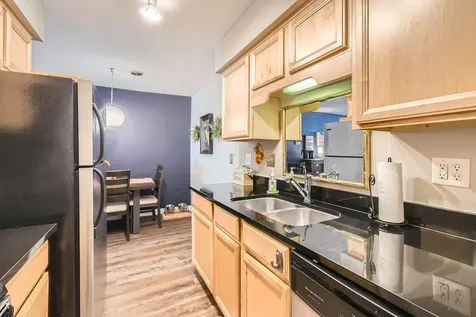 2727 W 43rd Street Minneapolis MN 55410