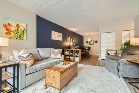 2727 W 43rd Street Minneapolis MN 55410