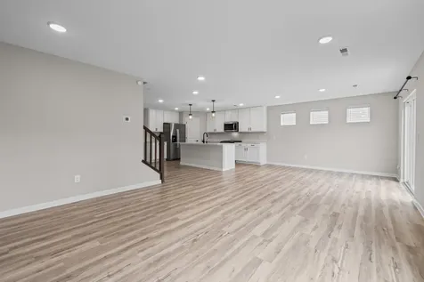 6195 Highland Hills Circle S Cottage Grove MN 55016