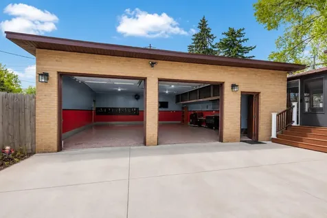 3632 Roosevelt Street NE Saint Anthony MN 55418