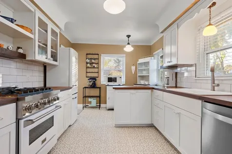 1019 Ash Street Alexandria MN 56308