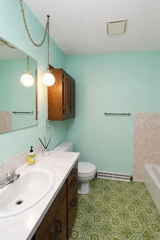 1013 9th Street Gaylord MN 55334