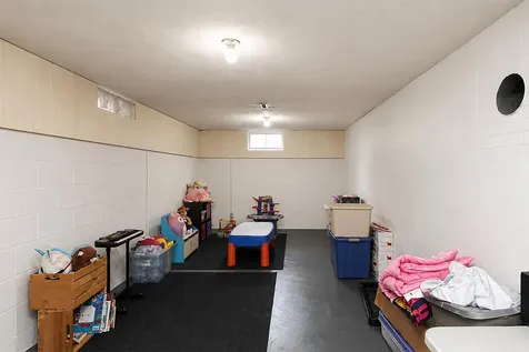 1013 9th Street Gaylord MN 55334