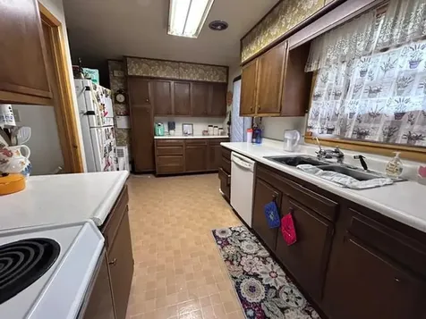 704 Maple Drive Aurora MN 55705