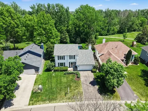 1195 Silverwood Road Woodbury MN 55125