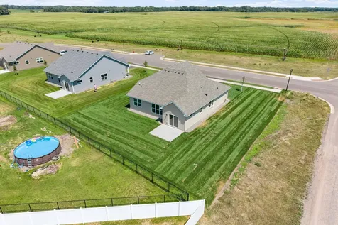 12184 41st Ave SE Becker MN 55308
