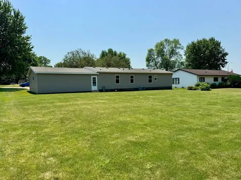 1206 Viking Drive Olivia MN 56277