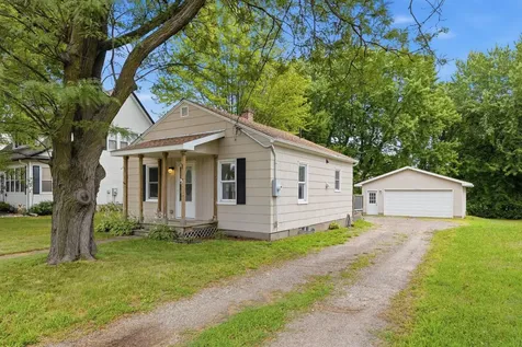 260 Buffalo Avenue S Montrose MN 55363