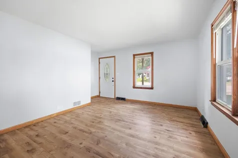 260 Buffalo Avenue S Montrose MN 55363