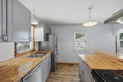 260 Buffalo Avenue S Montrose MN 55363