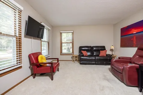 6991 Raven Court Eden Prairie MN 55346