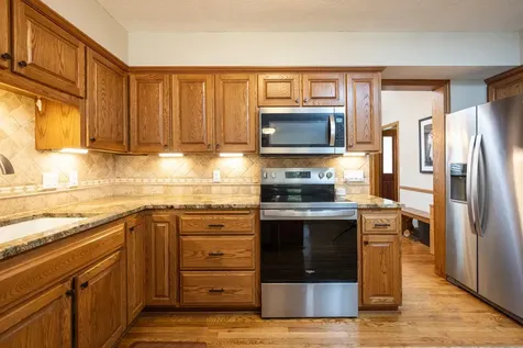 6991 Raven Court Eden Prairie MN 55346
