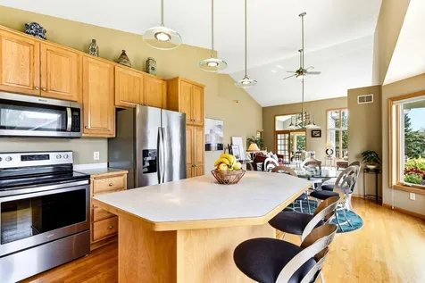 4831 Greenhaven Drive White Bear Lake MN 55127
