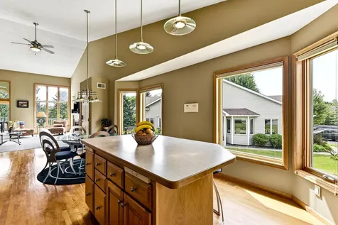 4831 Greenhaven Drive White Bear Lake MN 55127