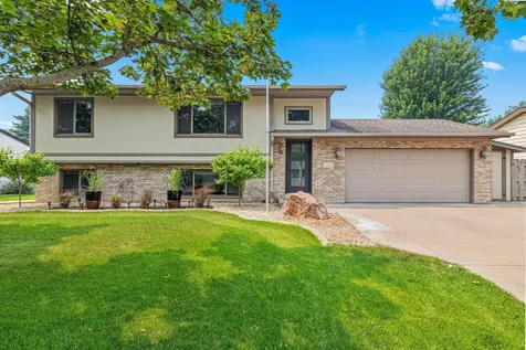 11221 Sumter Avenue N Champlin MN 55316