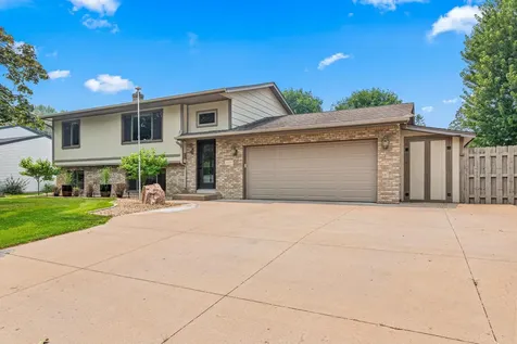 11221 Sumter Avenue N Champlin MN 55316