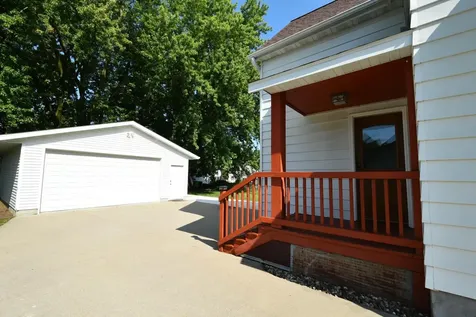 342 2nd Avenue Zumbrota MN 55992
