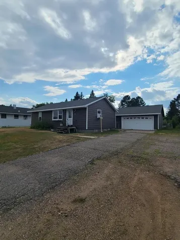 16 Fir Circle Babbitt MN 55706