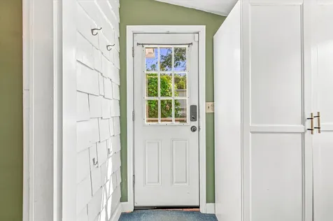 284 Winona Street E Saint Paul MN 55107