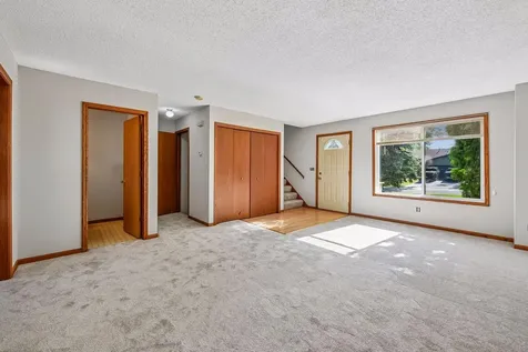 409 Hunter Drive Watertown MN 55388