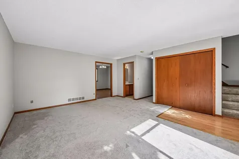 409 Hunter Drive Watertown MN 55388
