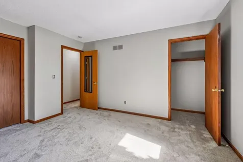 409 Hunter Drive Watertown MN 55388