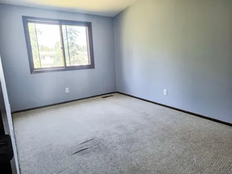 7618 Hampshire Avenue N Brooklyn Park MN 55428