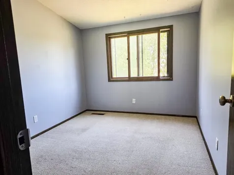 7618 Hampshire Avenue N Brooklyn Park MN 55428