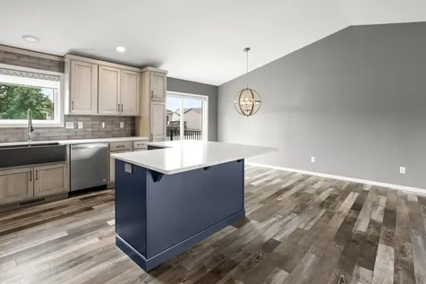 4334 45th Avenue S Fargo ND 58104