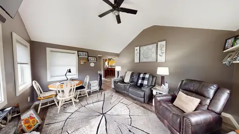 1906 Greenwood Drive Albert Lea MN 56007