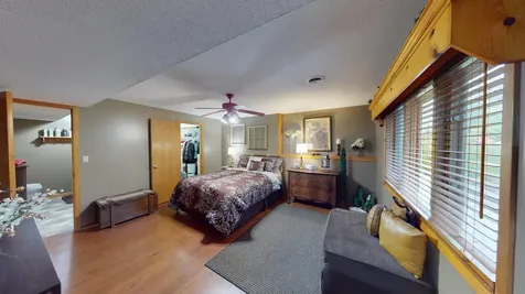 1906 Greenwood Drive Albert Lea MN 56007