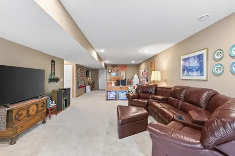 8992 Quail Court Saint Bonifacius MN 55375