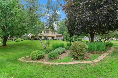 22365 Circle Lane Rogers MN 55374