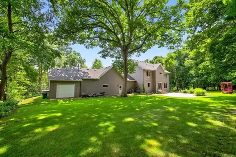 6907 Bluff Lane NW Rochester MN 55901