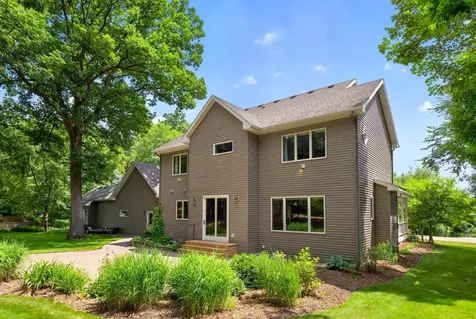 6907 Bluff Lane NW Rochester MN 55901