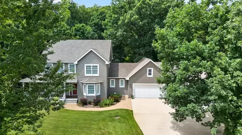 6907 Bluff Lane NW Rochester MN 55901