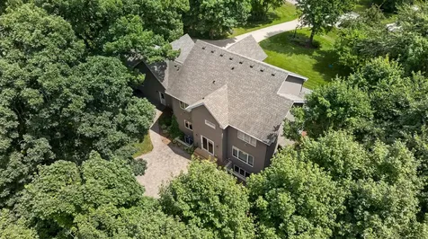 6907 Bluff Lane NW Rochester MN 55901