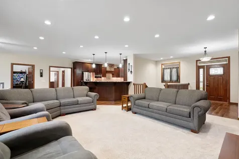 16062 County Road 3 Ellendale MN 56026