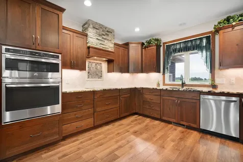 16062 County Road 3 Ellendale MN 56026