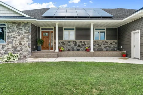 16062 County Road 3 Ellendale MN 56026