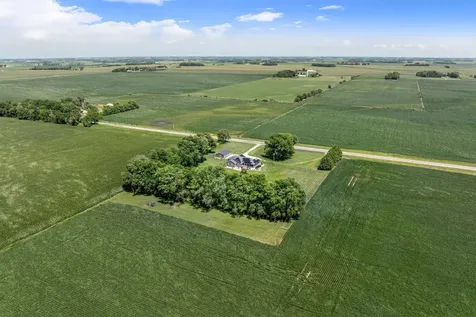 16062 County Road 3 Ellendale MN 56026