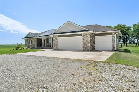 16062 County Road 3 Ellendale MN 56026