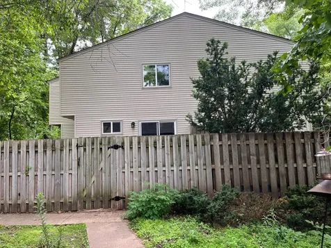 1527 Aspen Drive Eagan MN 55122