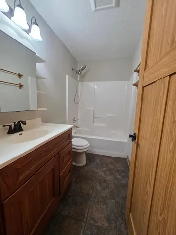 1527 Aspen Drive Eagan MN 55122